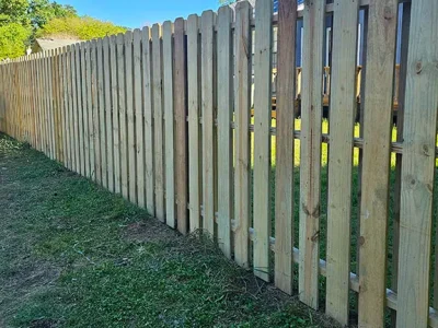 fence sq